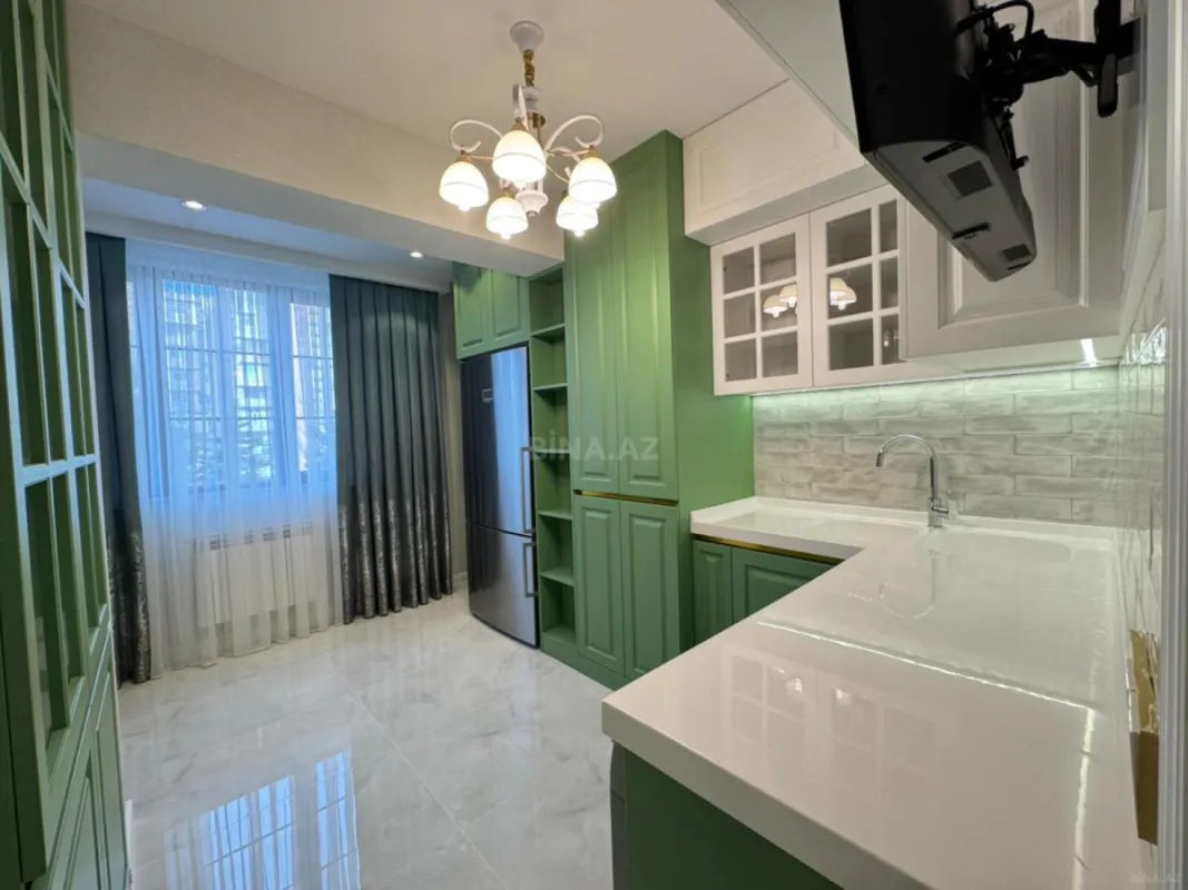 Satılır 3 otaqlı mənzil 85 m²