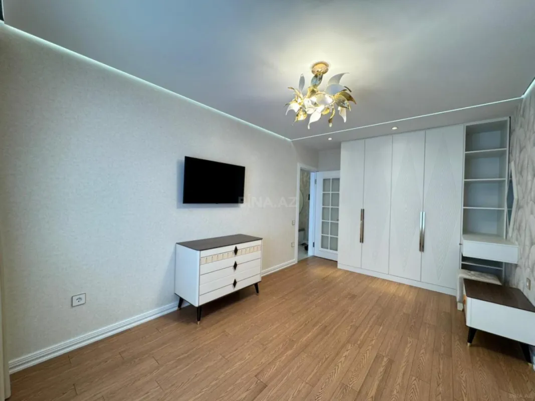 Satılır 3 otaqlı mənzil 85 m²