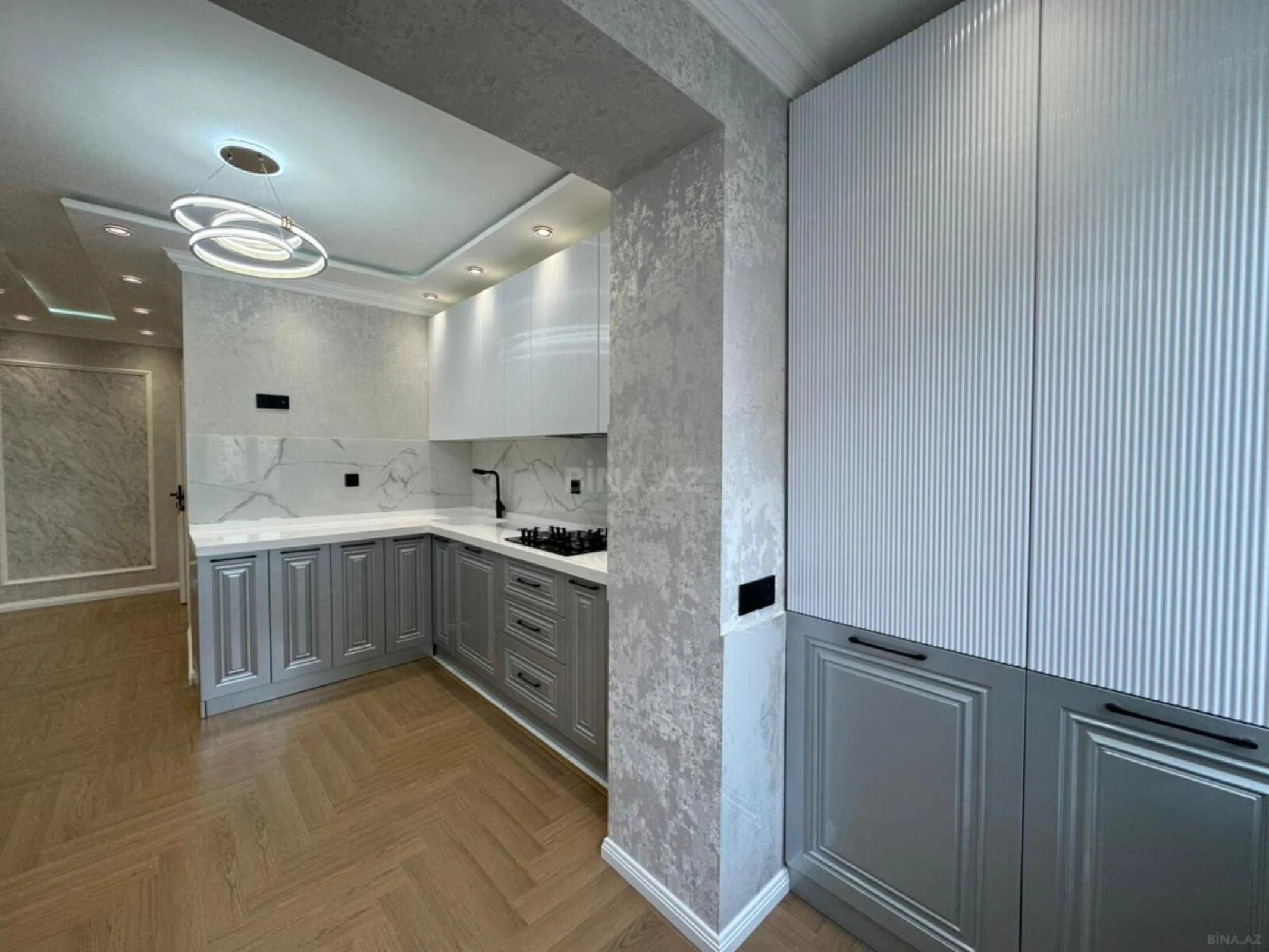 Satılır 3 otaqlı mənzil 75 m²