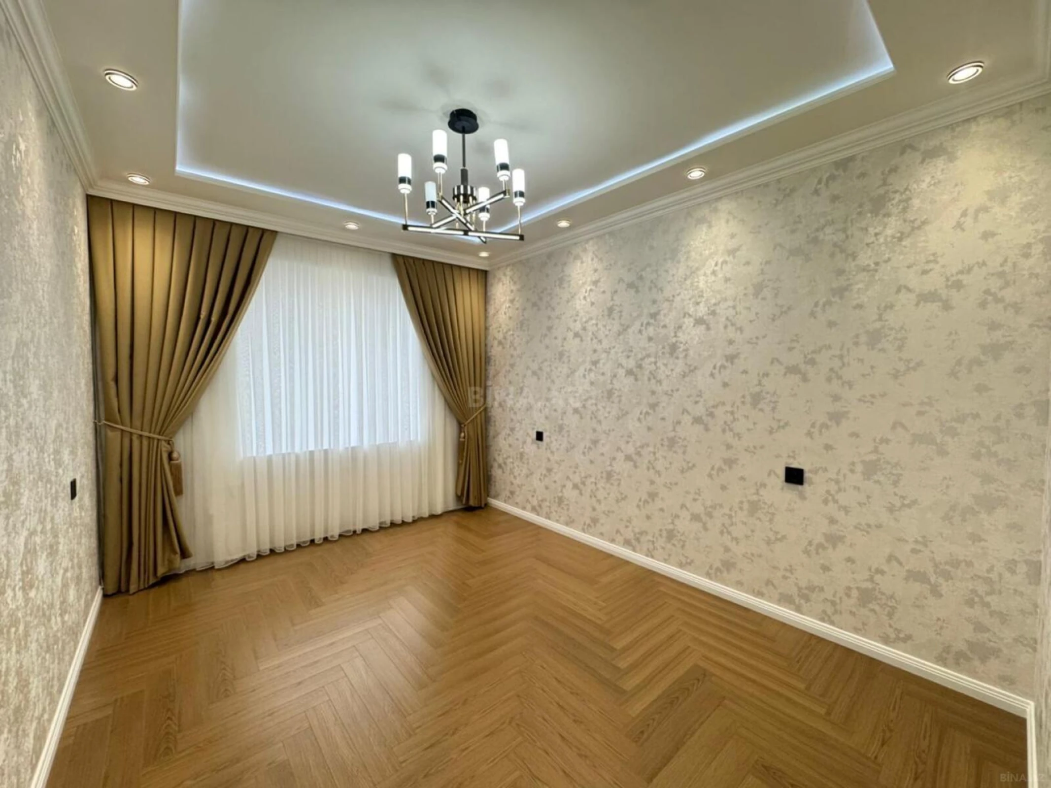 Satılır 3 otaqlı mənzil 75 m²