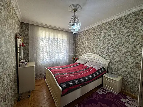 Satılır 3 otaqlı mənzil 75 m²