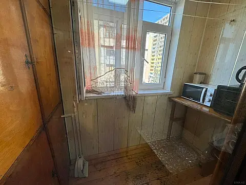 Satılır 3 otaqlı mənzil 75 m²