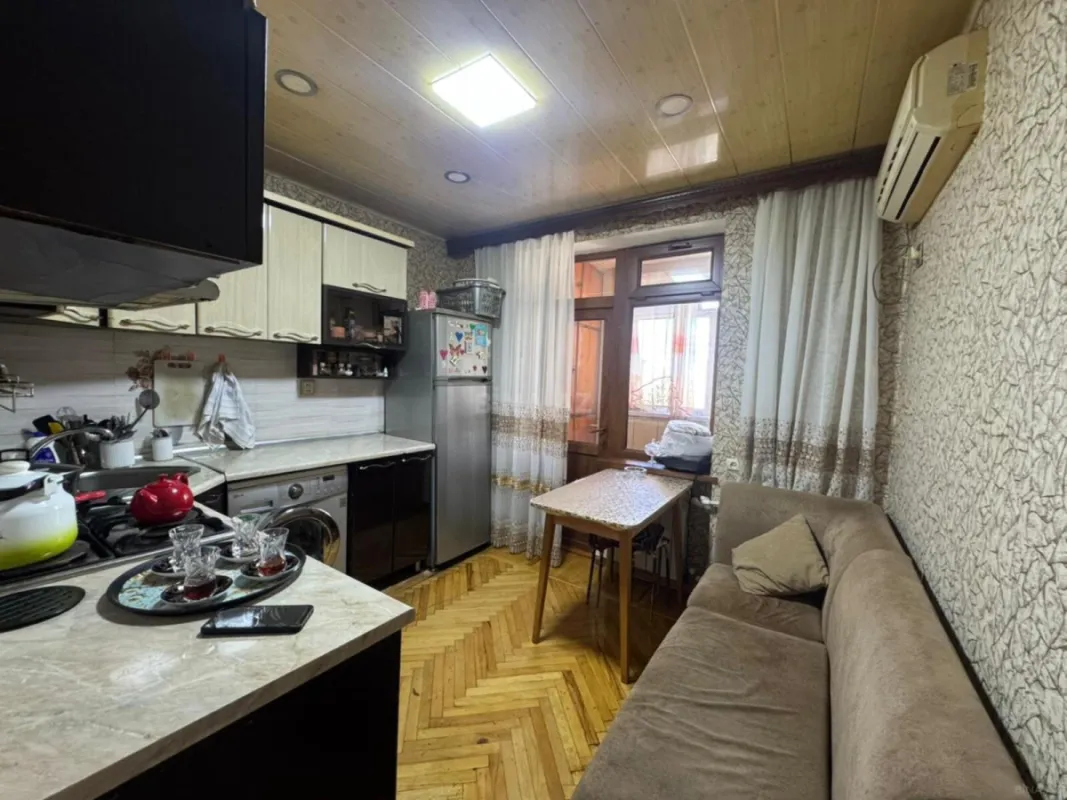 Satılır 3 otaqlı mənzil 75 m²