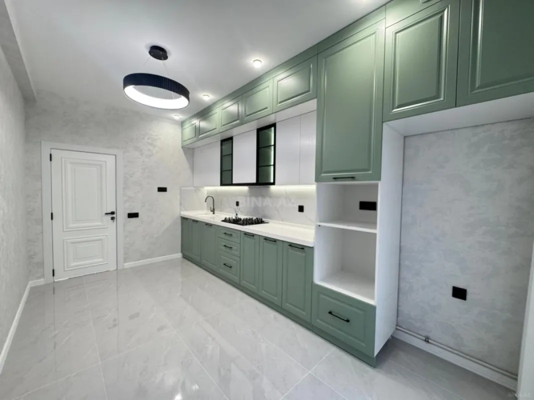 Satılır 3 otaqlı mənzil 105 m²