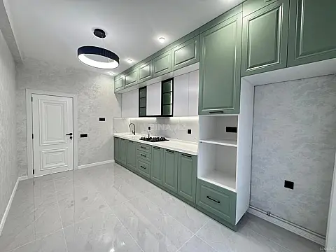 Satılır 3 otaqlı mənzil 105 m²