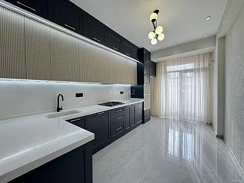 Satılır 3 otaqlı mənzil 105 m² — Bakı, Həzi Aslanov qəs. 3 otaq 105.00 m²