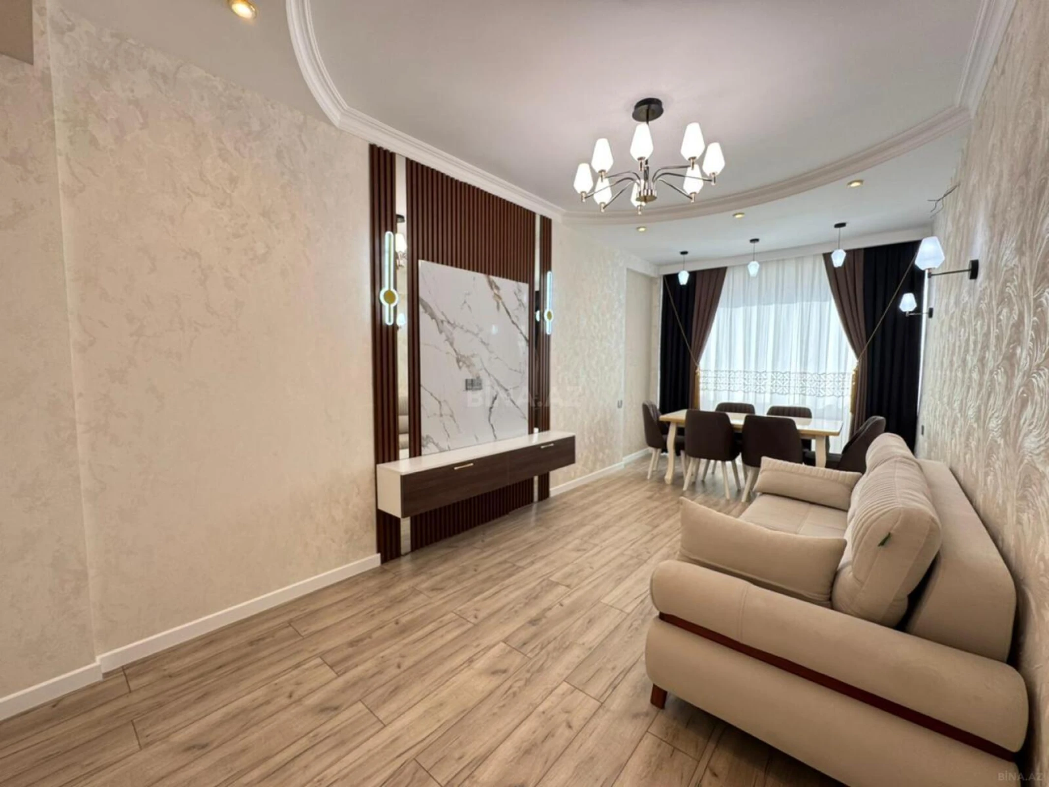 Satılır 3 otaqlı mənzil 113 m²