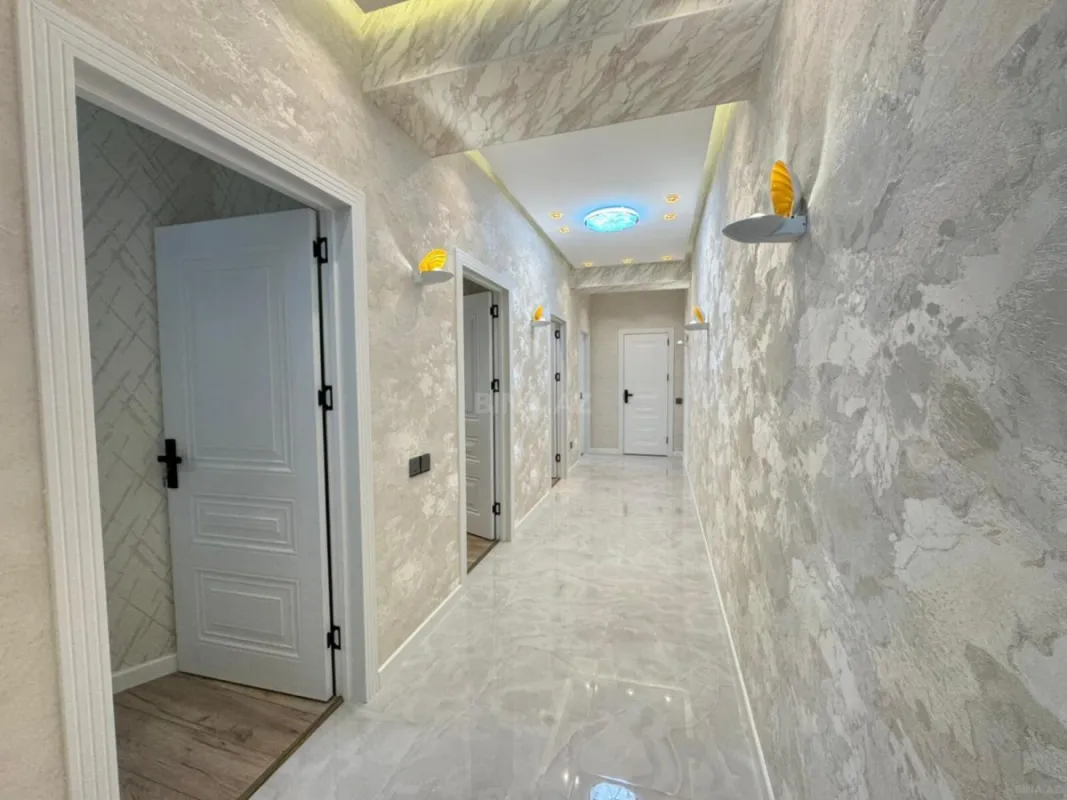 Satılır 3 otaqlı mənzil 113 m²