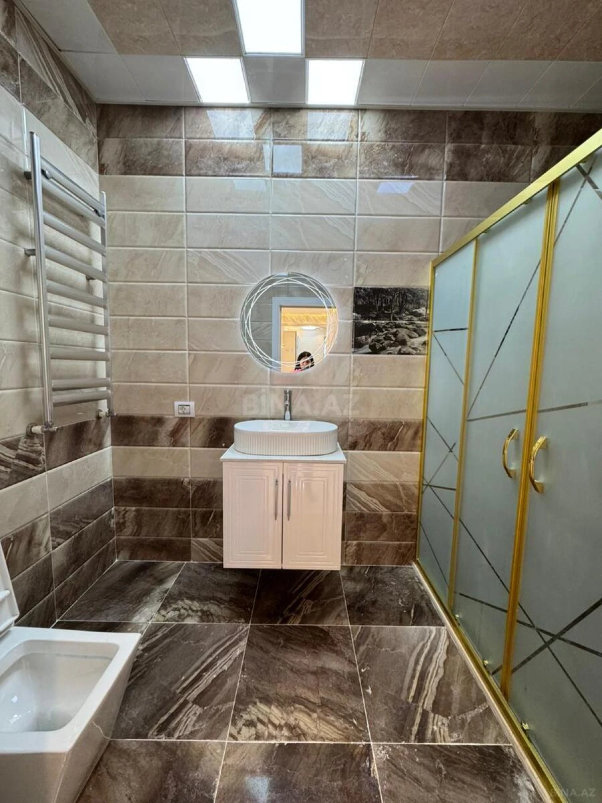 Satılır 3 otaqlı mənzil 113 m²