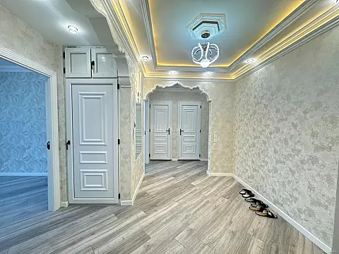 Satılır 4 otaqlı mənzil 105 m² — Bakı 4 otaq 105.00 m²