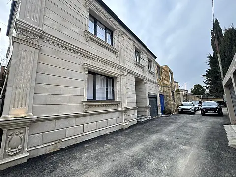Satılır 4 otaqlı həyət evi 158 m² — Bakı, Həzi Aslanov qəs. 4 otaq 158.00 m²