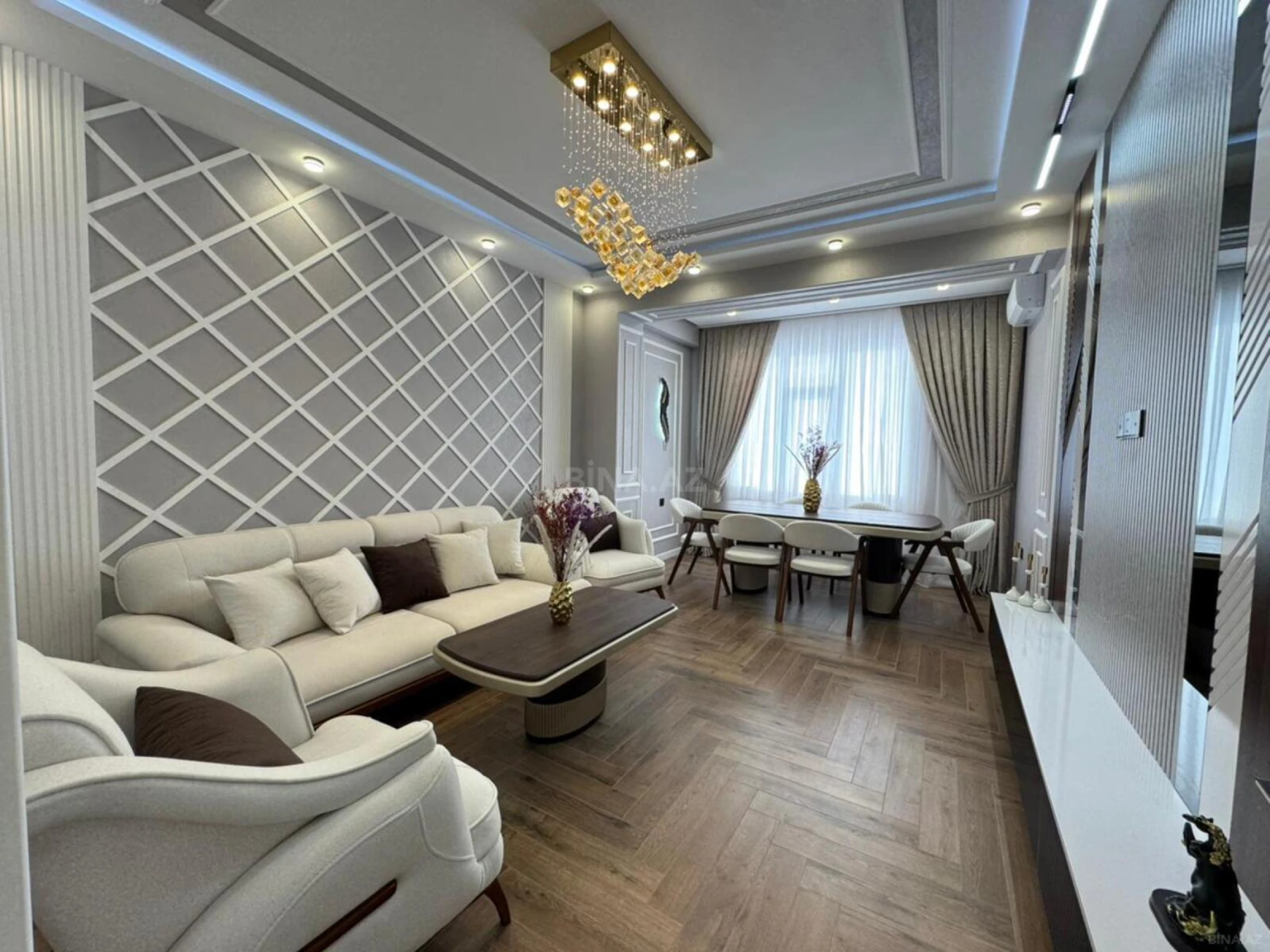 Satılır 3 otaqlı mənzil 105 m²