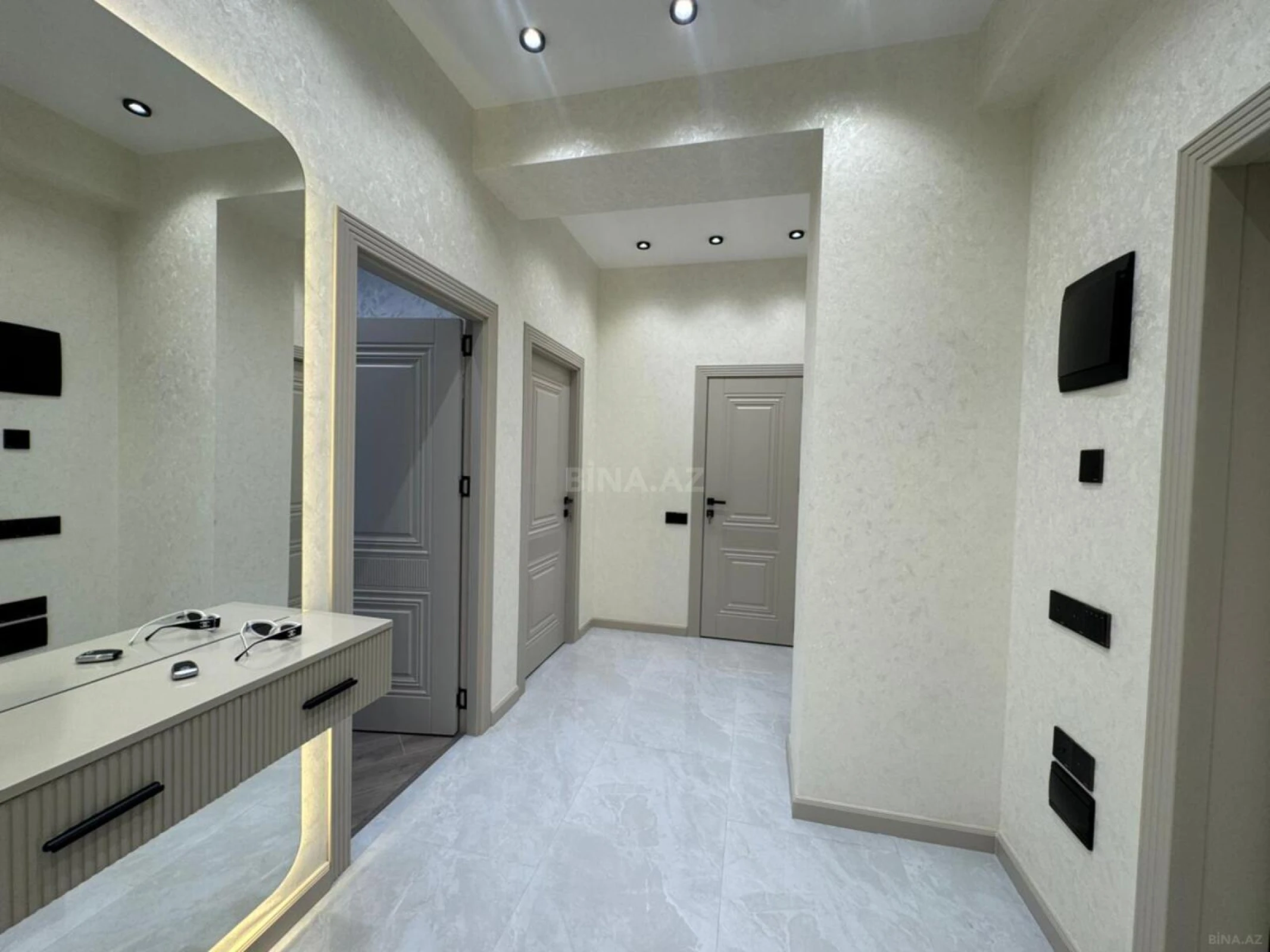 Satılır 3 otaqlı mənzil 90 m²