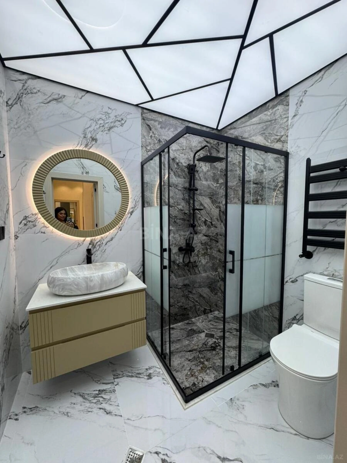 Satılır 3 otaqlı mənzil 90 m²