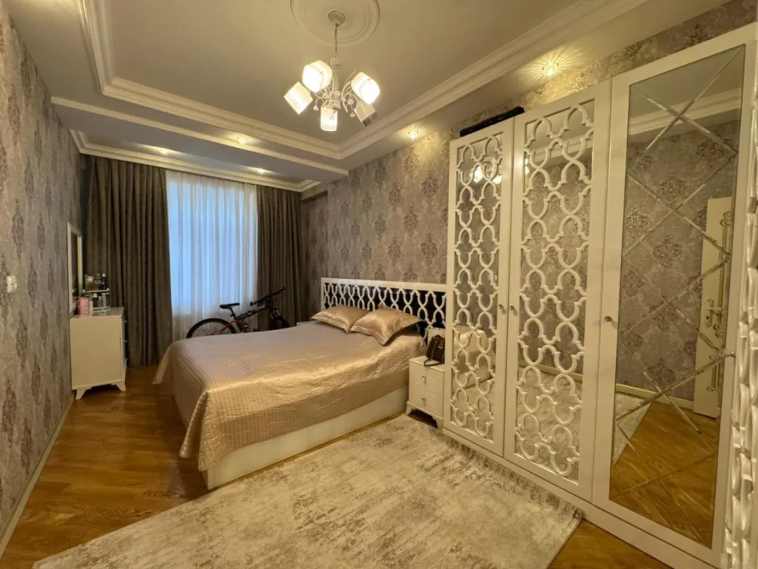 Satılır 3 otaqlı mənzil 100 m²