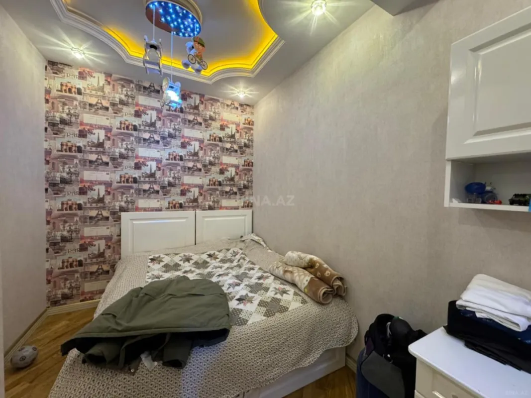 Satılır 3 otaqlı mənzil 100 m²