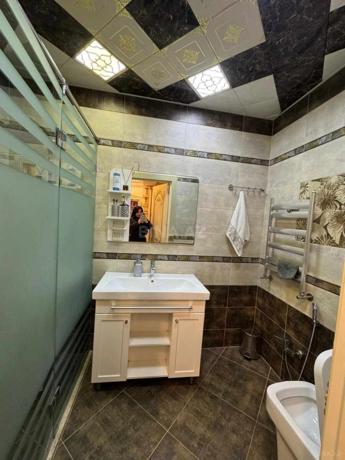 Satılır 3 otaqlı mənzil 100 m²