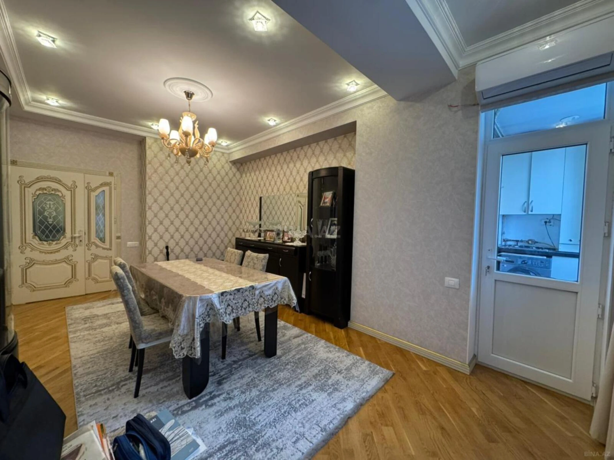 Satılır 3 otaqlı mənzil 100 m²