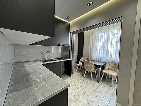 Satılır 3 otaqlı mənzil 85 m²