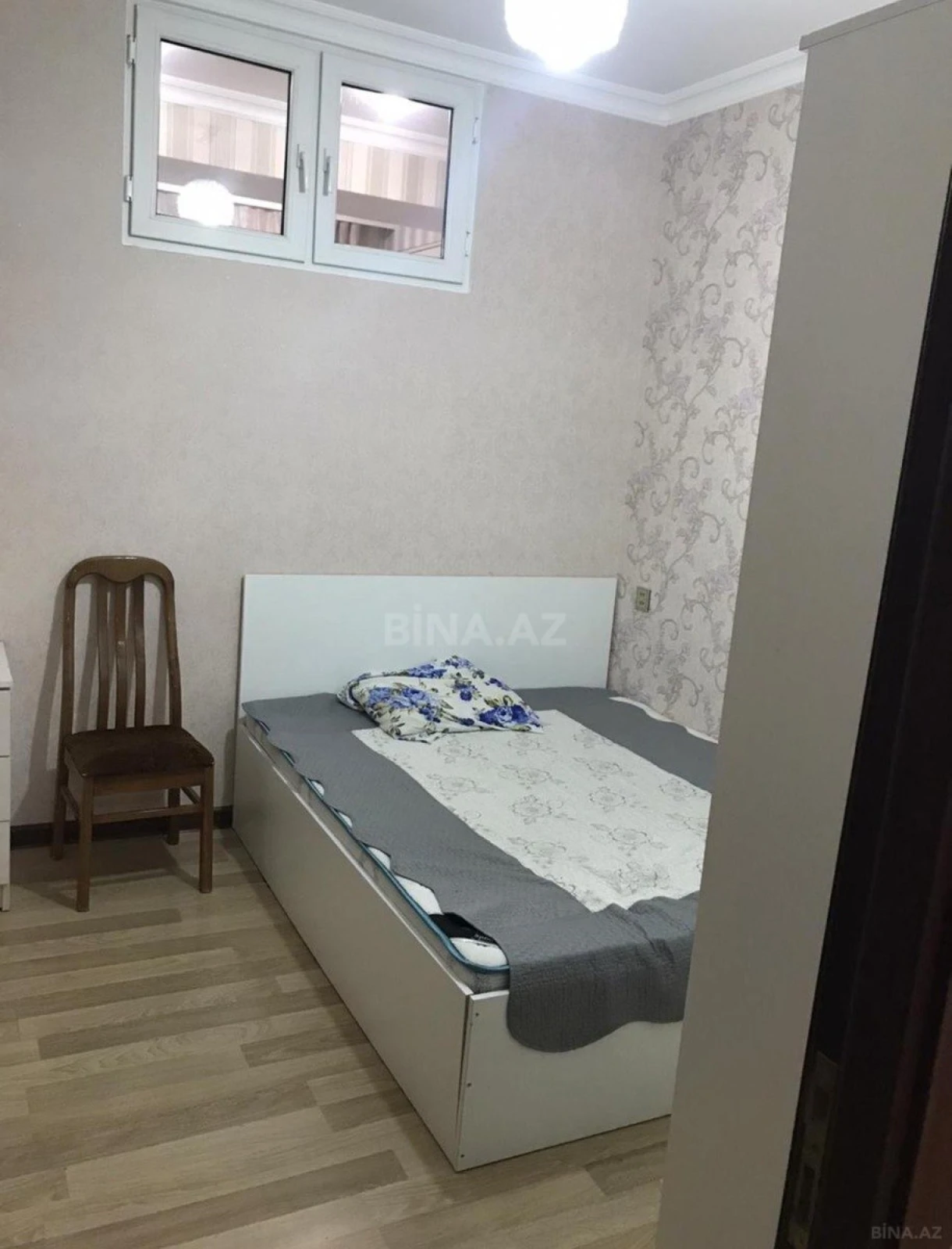 Satılır 3 otaqlı mənzil 76 m²
