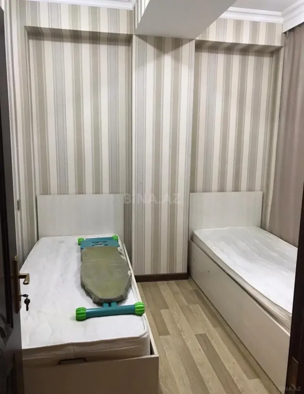 Satılır 3 otaqlı mənzil 76 m²