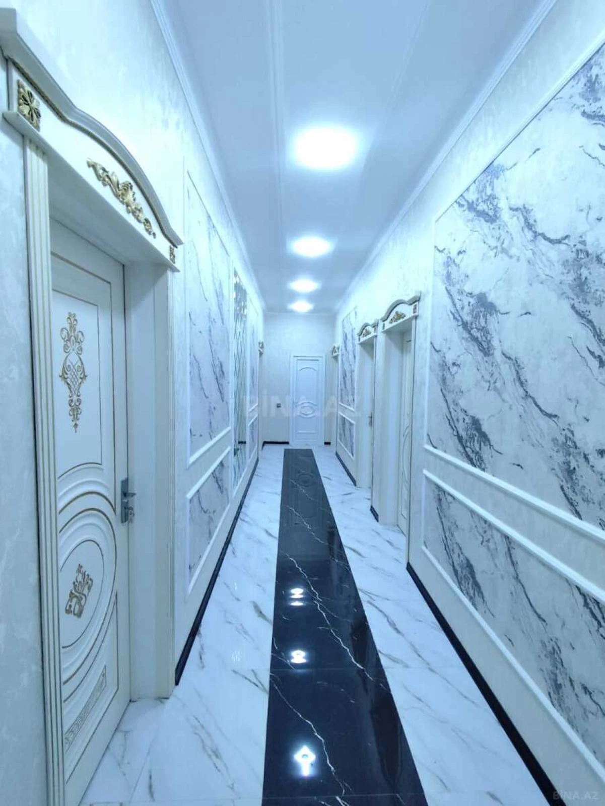 Kirayə verilir 4 otaqlı həyət evi 180 m²