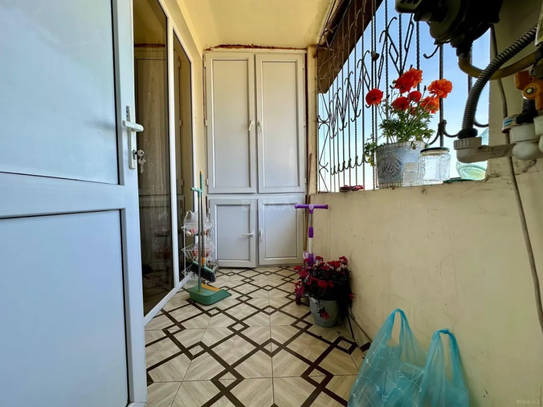 Satılır 3 otaqlı mənzil 70 m²