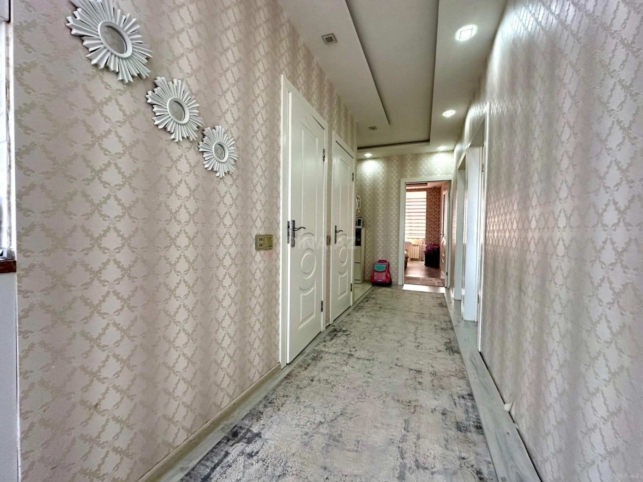 Satılır 3 otaqlı mənzil 70 m²