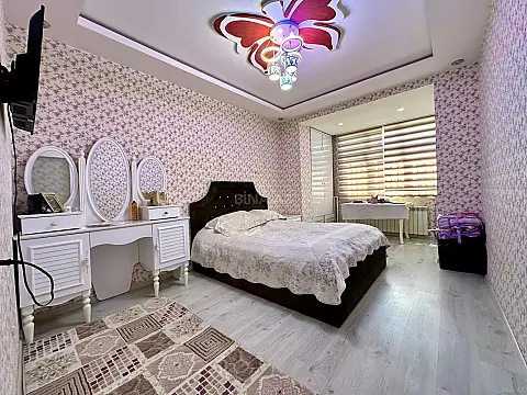 Satılır 3 otaqlı mənzil 70 m²