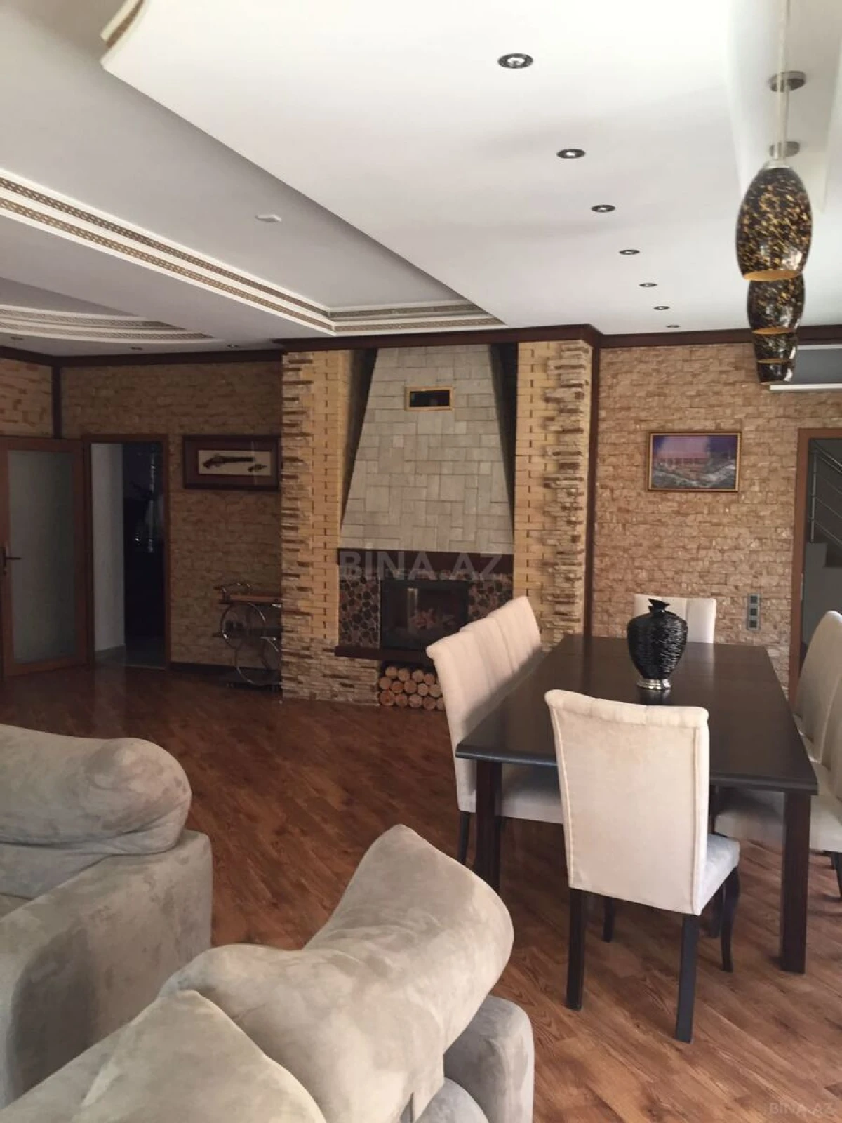 Kirayə verilir 7 otaqlı həyət evi 650 m²