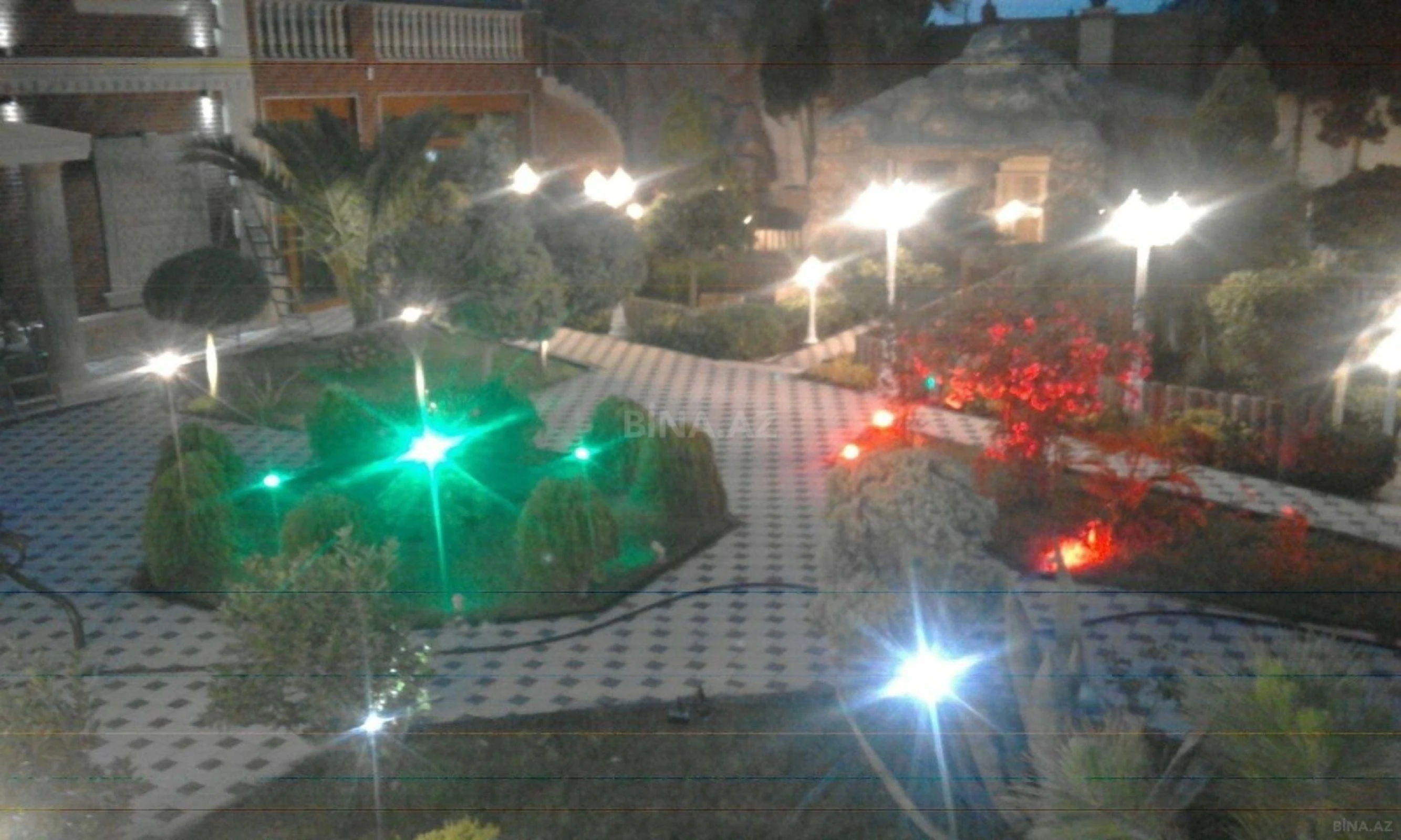 Kirayə verilir 7 otaqlı həyət evi 650 m²