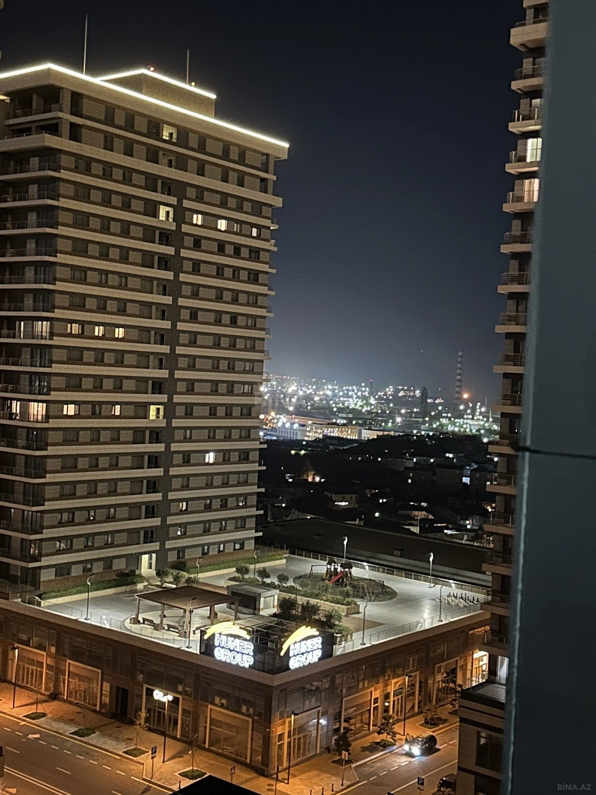 Kirayə verilir 4 otaqlı mənzil 170 m²