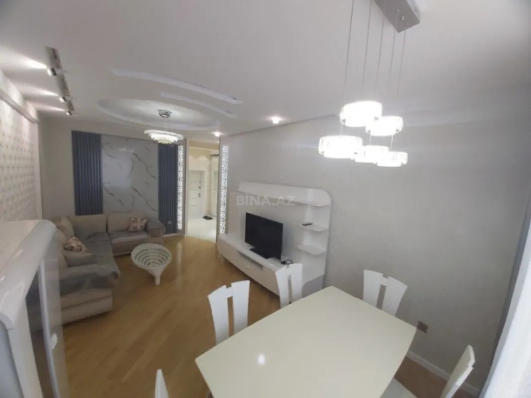 Satılır 3 otaqlı mənzil 110 m²