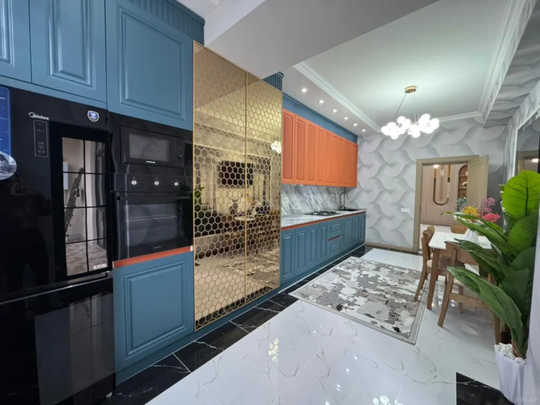Satılır 3 otaqlı mənzil 128 m²