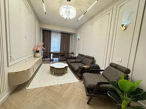 Satılır 3 otaqlı mənzil 91 m²