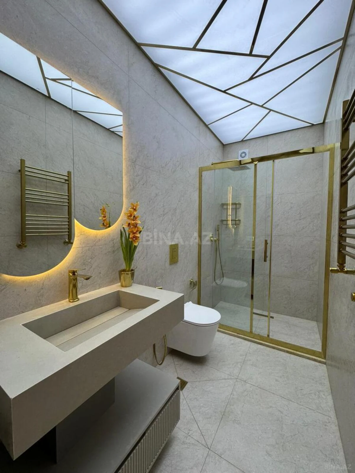 Satılır 3 otaqlı mənzil 91 m²