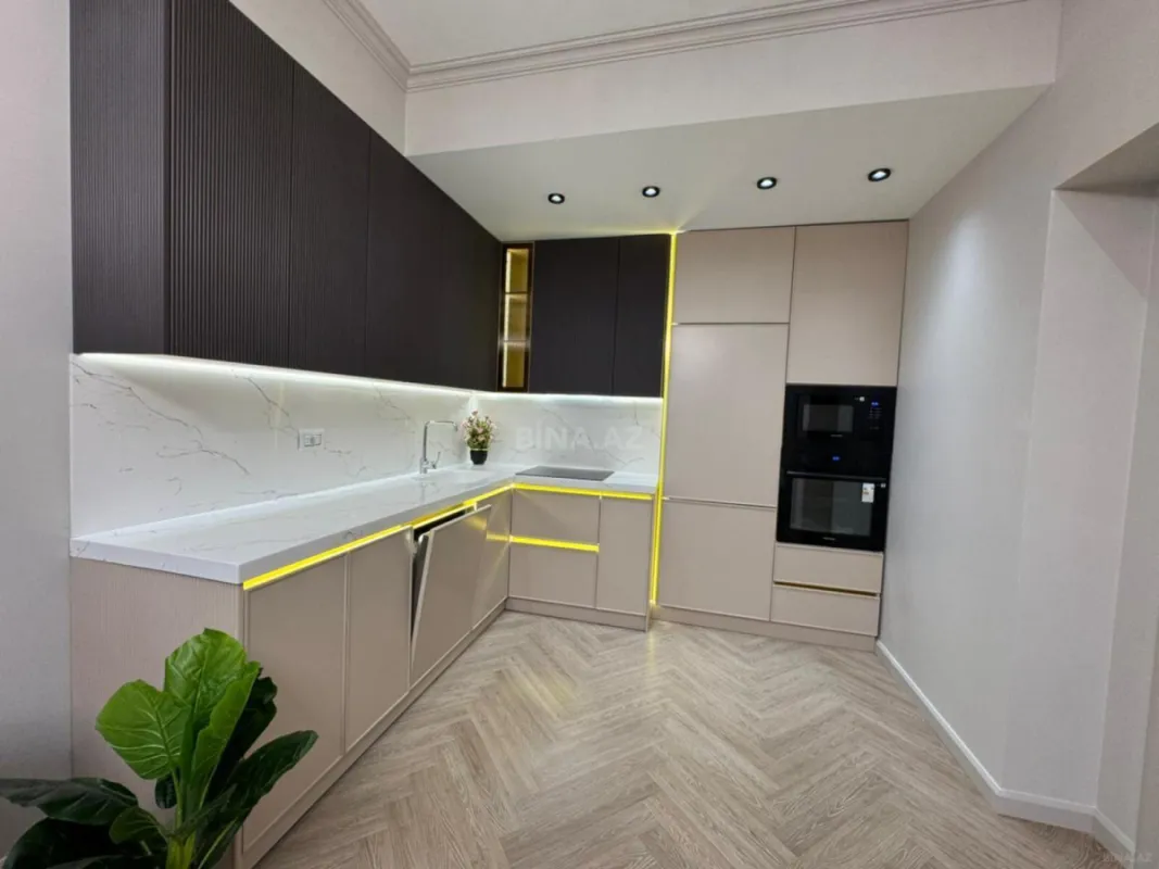 Satılır 3 otaqlı mənzil 91 m²