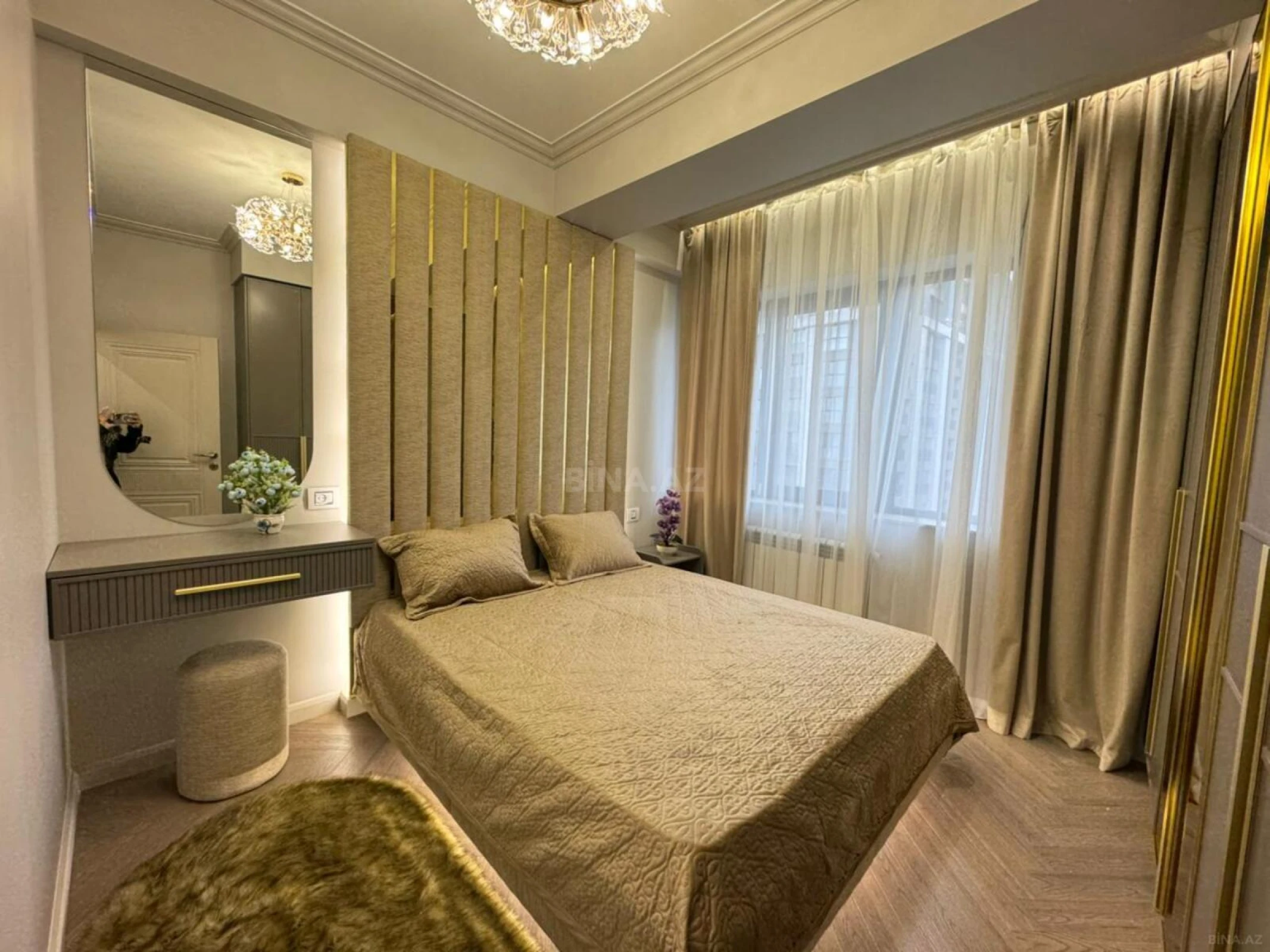Satılır 2 otaqlı mənzil 65 m²