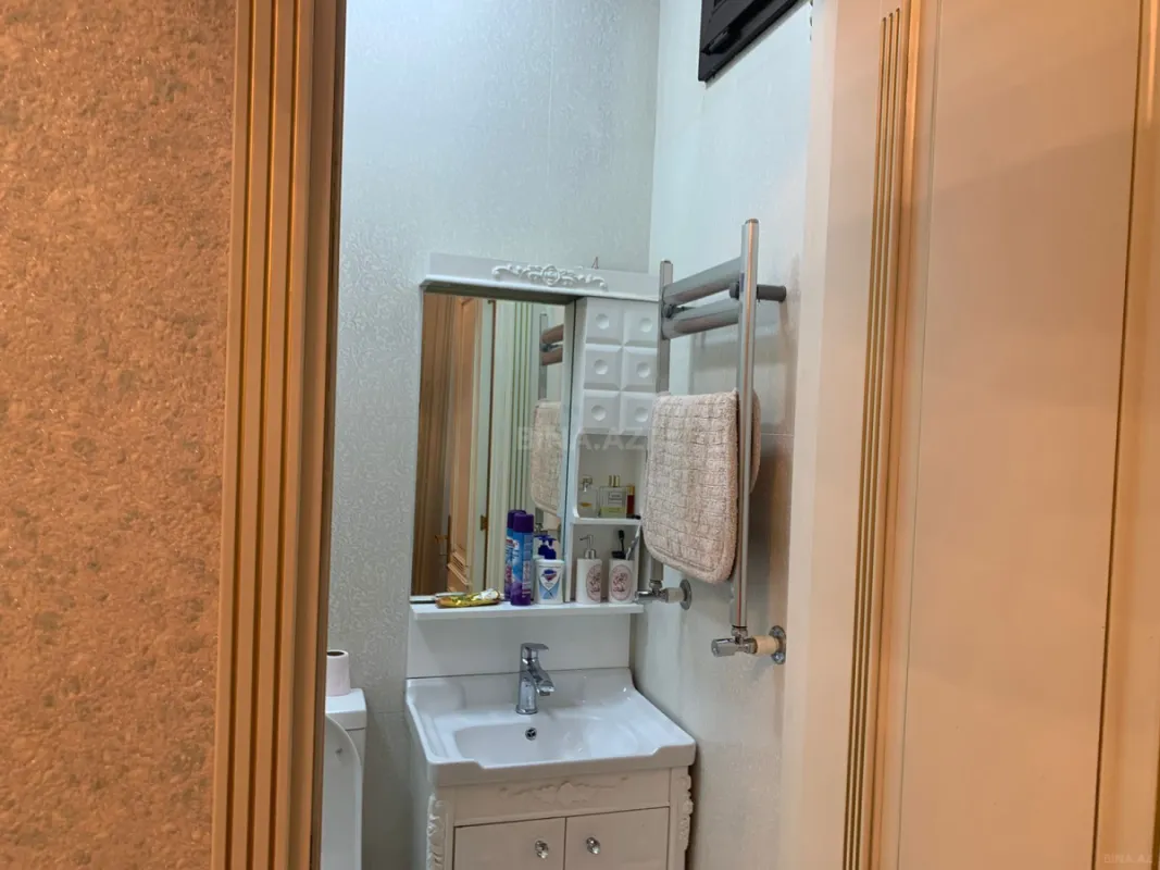 Kirayə verilir 3 otaqlı həyət evi 180 m²