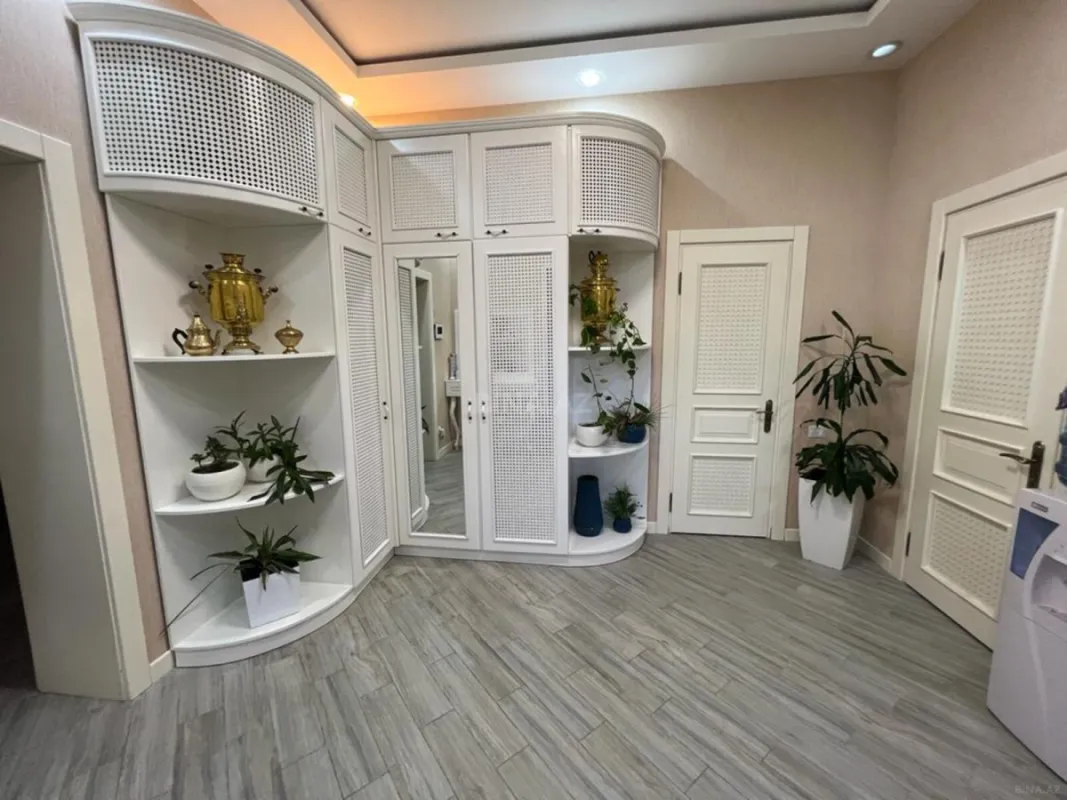 Kirayə verilir 3 otaqlı həyət evi 180 m²