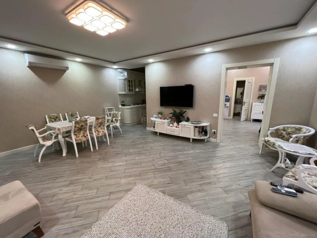 Kirayə verilir 3 otaqlı həyət evi 180 m²