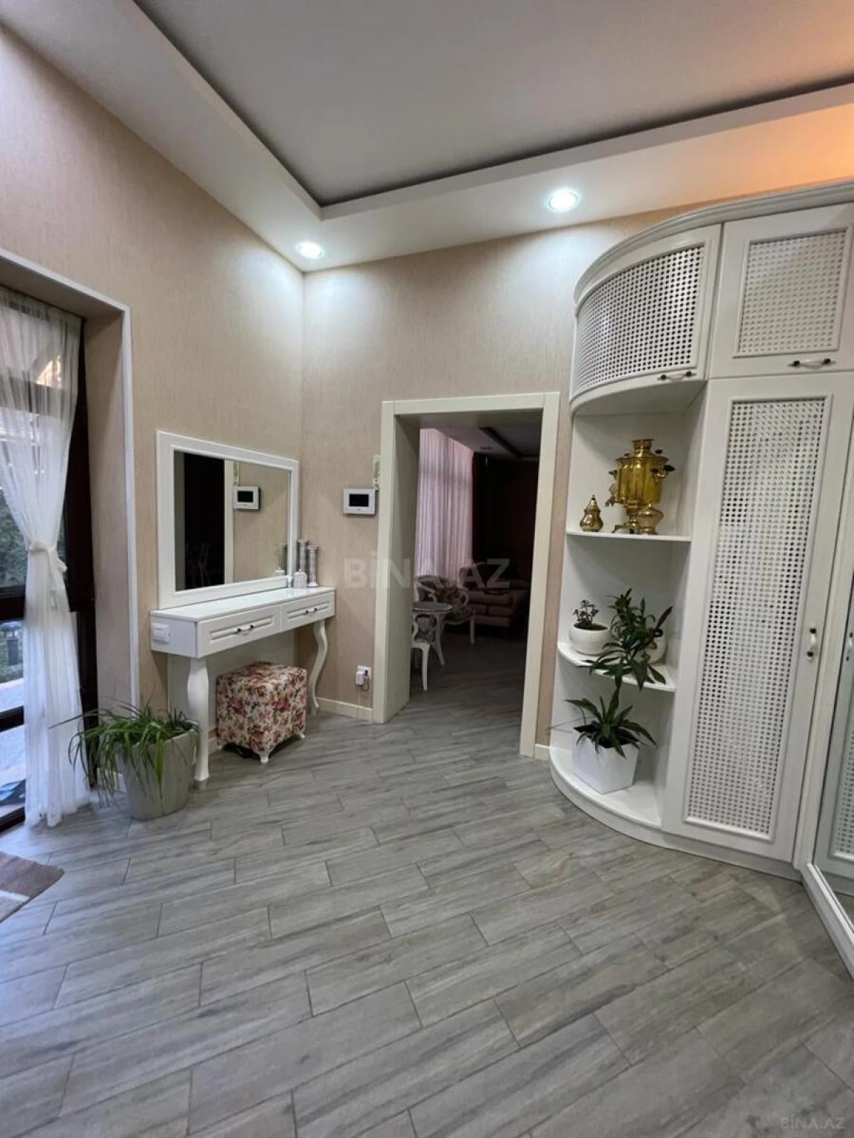 Kirayə verilir 3 otaqlı həyət evi 180 m²
