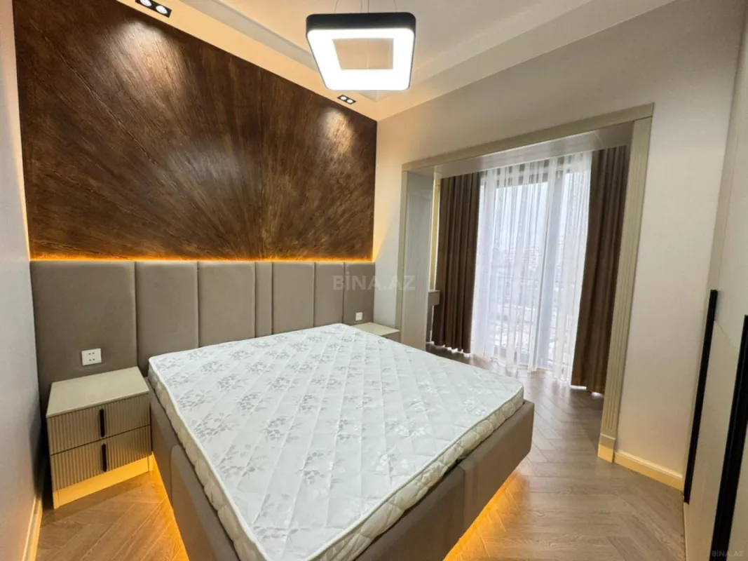 Satılır 2 otaqlı mənzil 68 m²