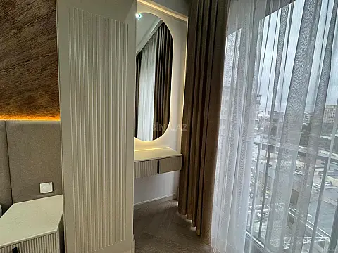 Satılır 2 otaqlı mənzil 68 m²