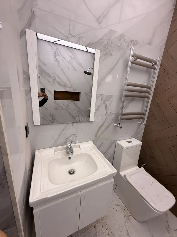 Satılır 4 otaqlı həyət evi 170 m²