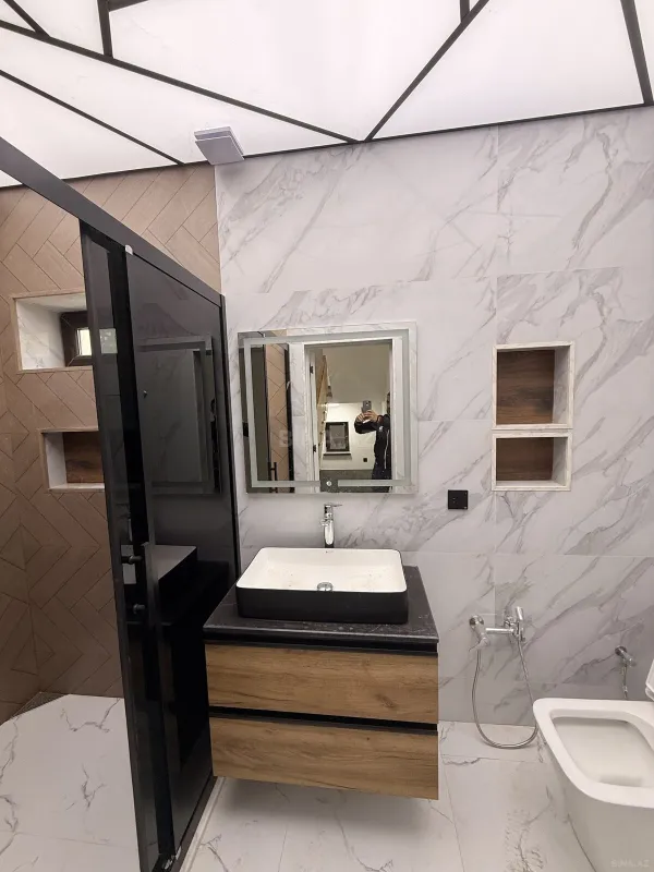 Satılır 4 otaqlı həyət evi 170 m²