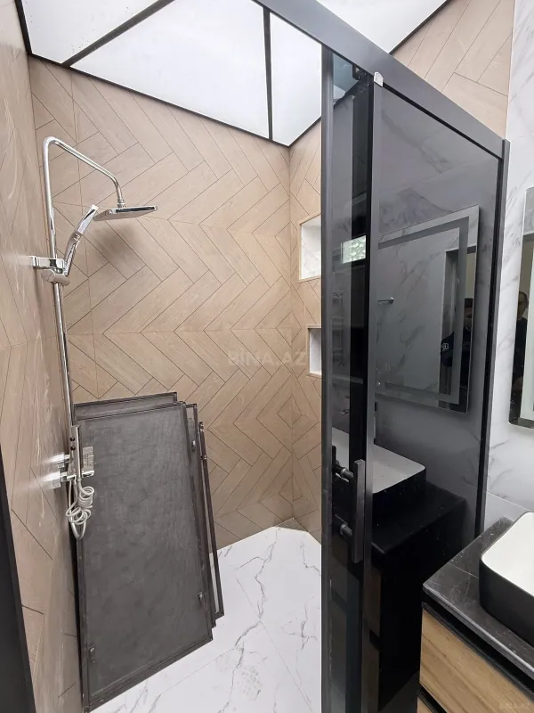 Satılır 4 otaqlı həyət evi 170 m²