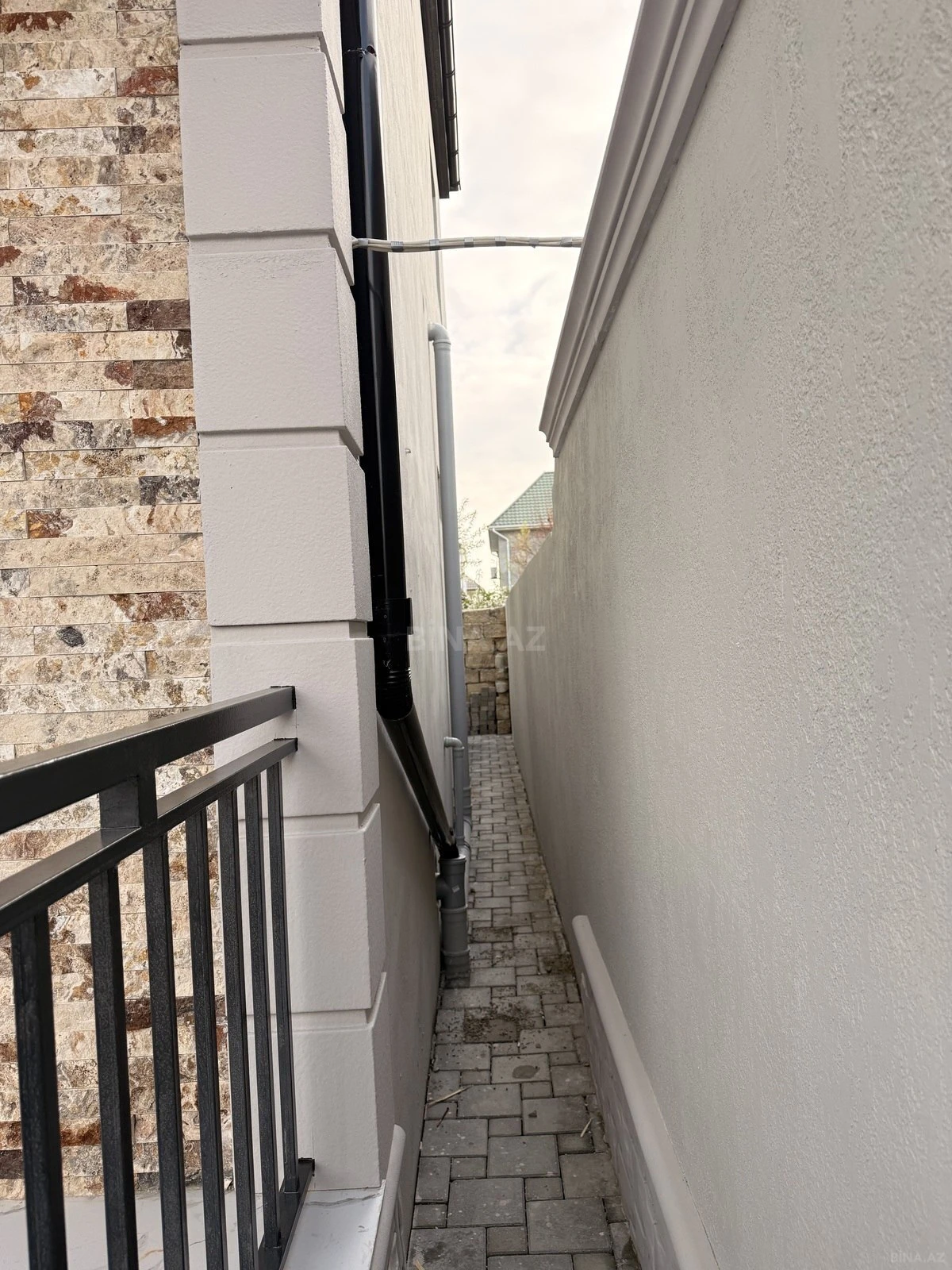 Satılır 4 otaqlı həyət evi 170 m²