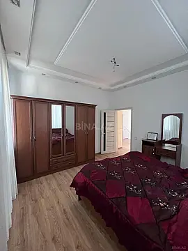 Kirayə verilir 6 otaqlı həyət evi 250 m²
