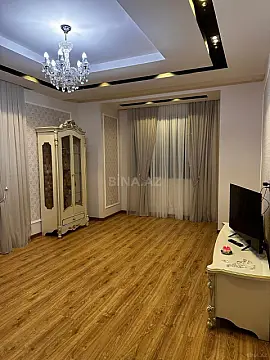 Kirayə verilir 6 otaqlı həyət evi 250 m²